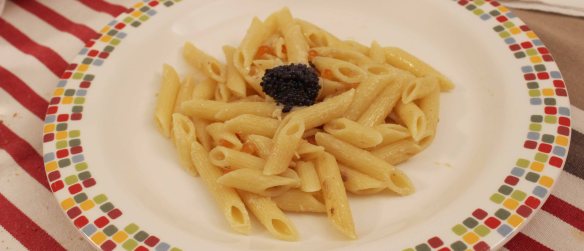 Pasta alle uova di salmone e lompo