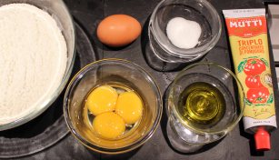 Ingredienti tagliatelle rosse